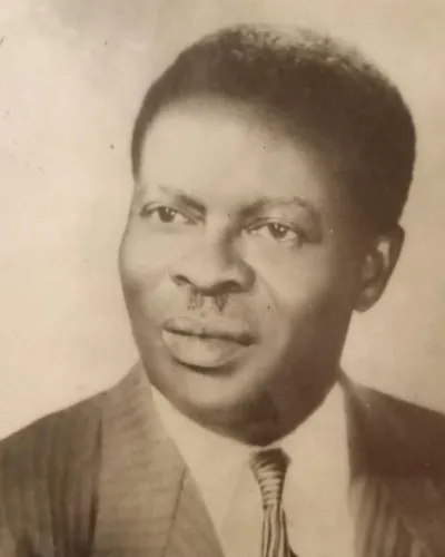 Portrait de Prince Denis Marie Félix Adandé Rapuntchombo