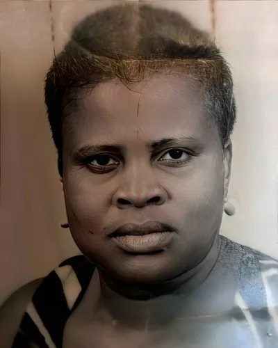 Portrait de Denise Marie Félicité Ngwembinda Adandé